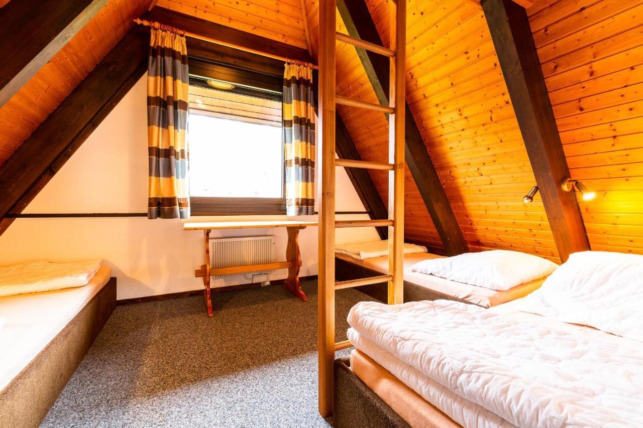 Ferienwohnpark Immenstaad Am Bodensee Nurdachhaus Typ 8 Ndt 099 Kültér fotó